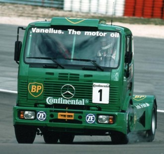 MB 1450 Race Truck